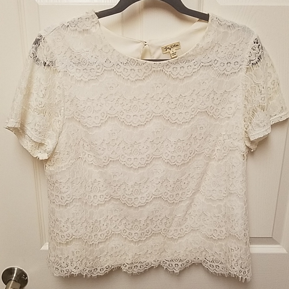 Short sleeve blouse